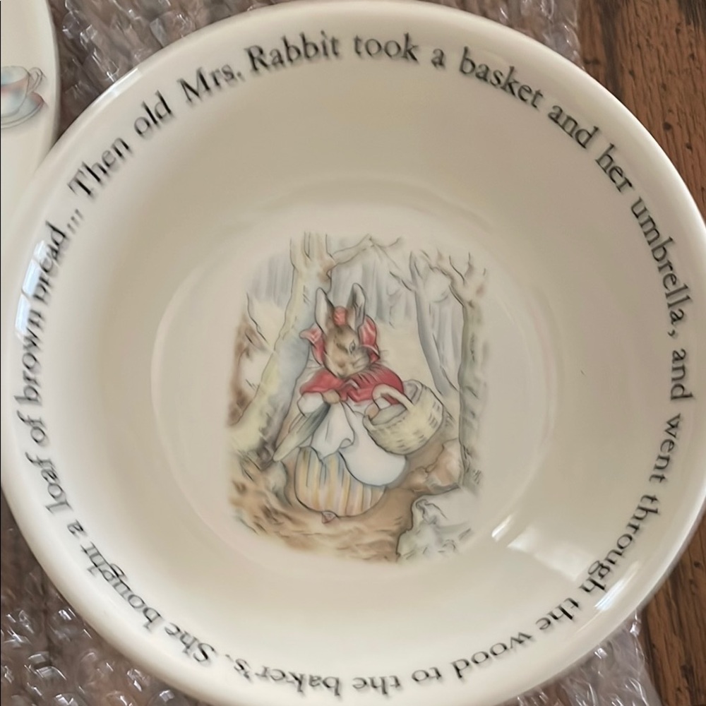 Peter Rabbit Dining Set - Cream - Picture 2 of 5
